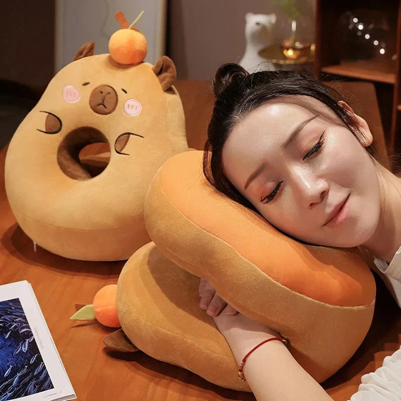 Brehn | Kawaii Capybara Power Nap Kopfstütze Kissen