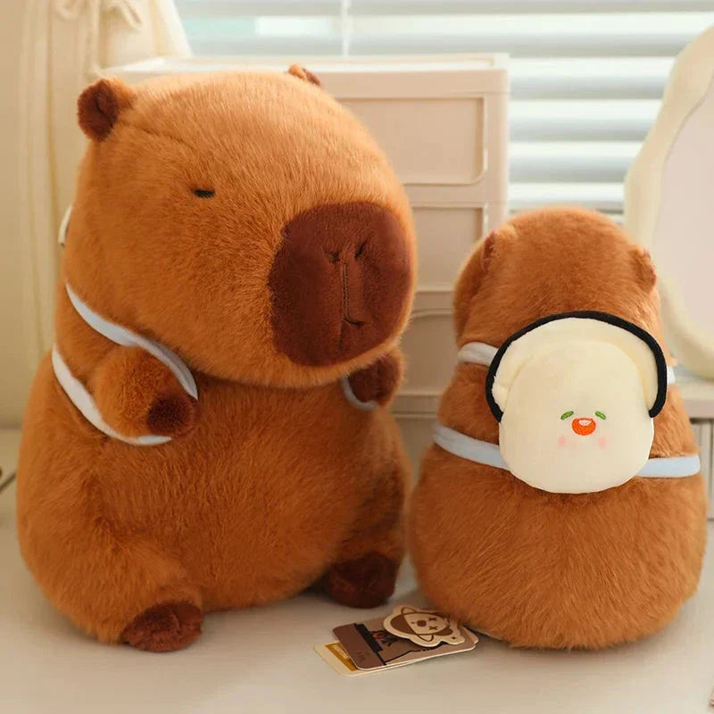 Brehn | Kawaii Capybara mit Rucksack Plüschkollektion