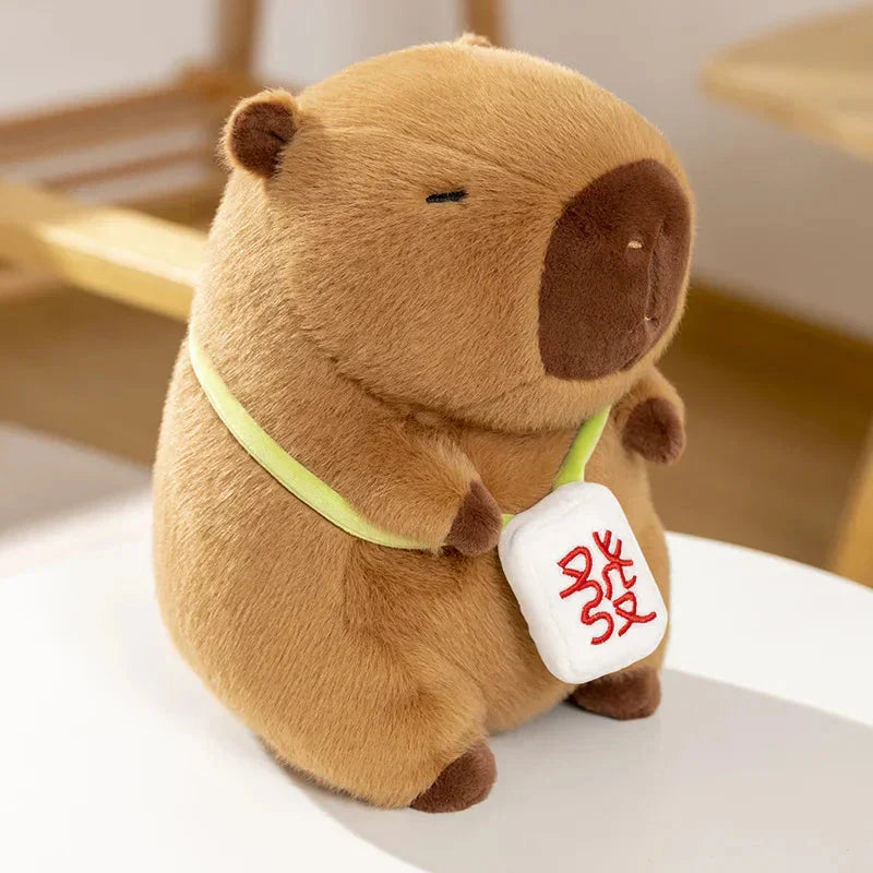 Brehn | Schlafende Capybara mit Mahjong-Rucksack Plüschspielzeug