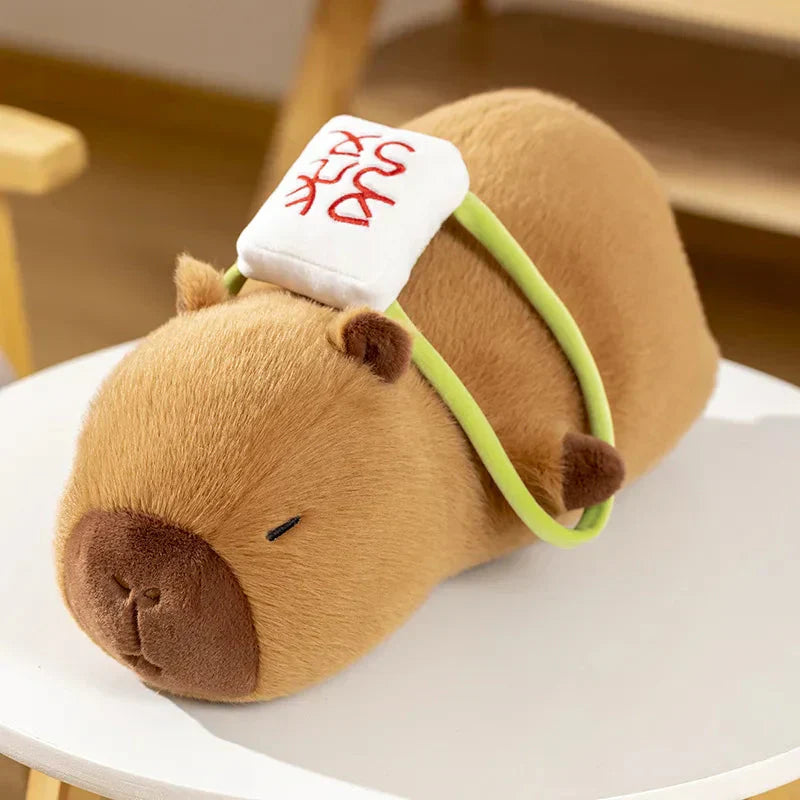Brehn | Schlafende Capybara mit Mahjong-Rucksack Plüschspielzeug