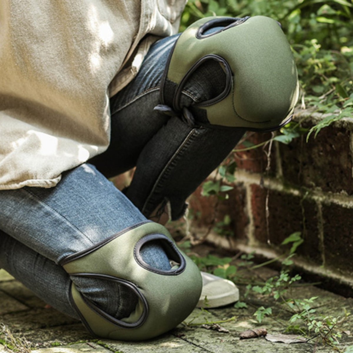 Brehn | Knieschützer für die Gartenarbeit – GardenGuard