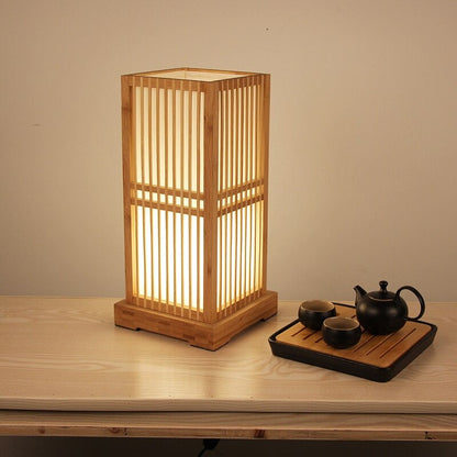 Tatami Japanische Nachttischlampe mit Holz-Bambusschirm | Brehn