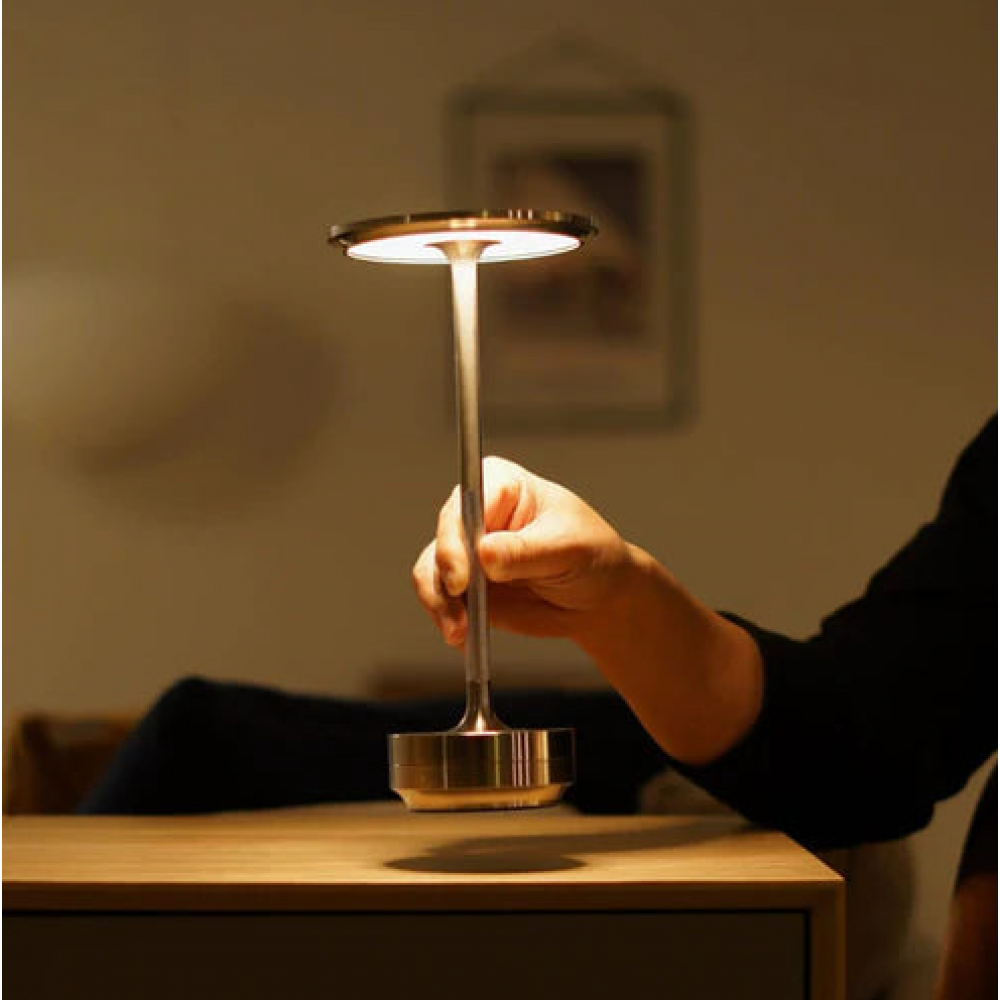 ClarityGlow Luxus Edition | Kabellose LED Tischlampe | Brehn