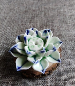 Brehn | Lotusblumen Räuchergefäß | Stilvolles Design