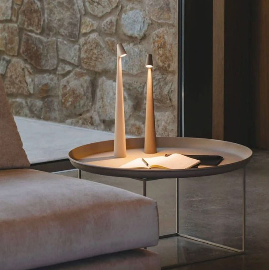 Brehn | Nordic Minimalistisches Design Stimmungslicht | Kabellos | LED | Leselampe | Tischlampe
