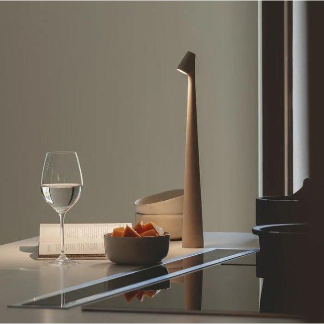 Brehn | Nordische Minimalistische LED Kabellos Tischlampe