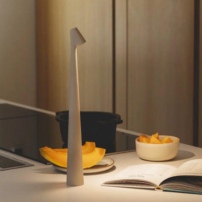Brehn | Nordische Minimalistische LED Kabellos Tischlampe