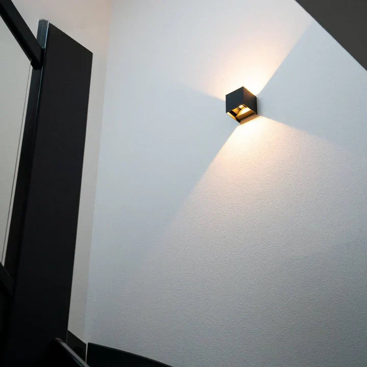 Brehn | Wasserdichtes Licht mit intelligentem Sensor