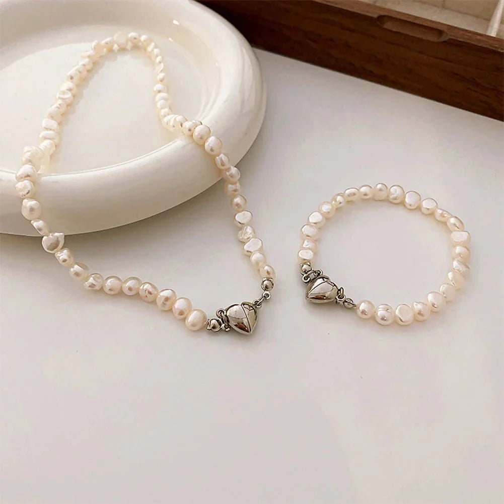Brehn | Magnetische Herz Perlen Choker Halskette und Armband