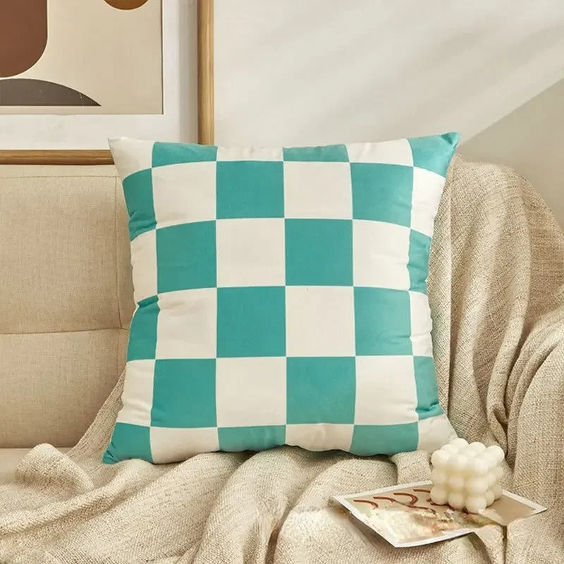 Brehn | Stilvolles Kariertes Kissen – Trendiges Must-Have für ein Luxuriöses Interieur