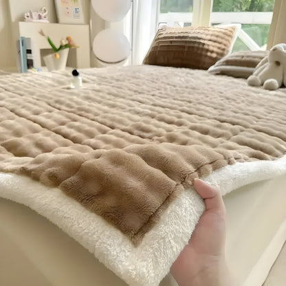 VelvetRest Bettwäsche - Wärmerer Winter Milchvelours Anti-Rutsch Matratzenbezug | Brehn