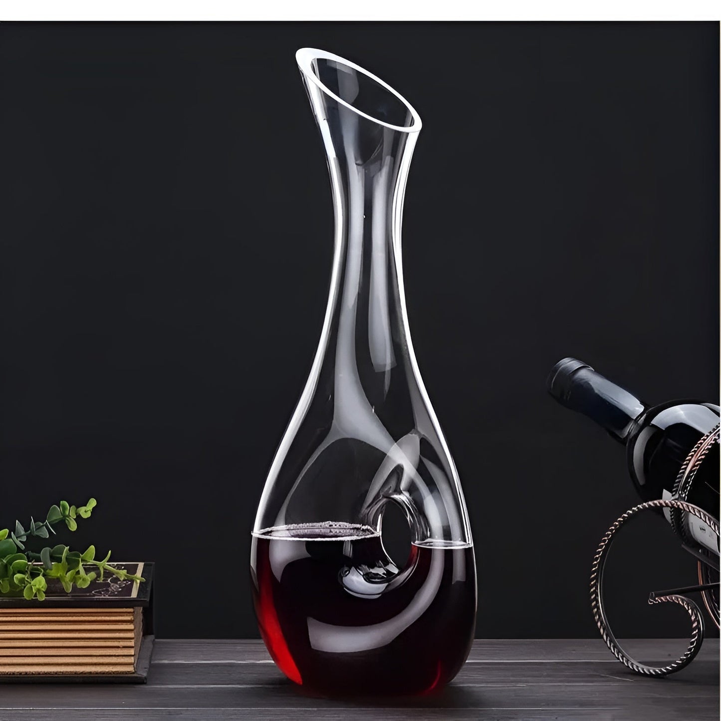 Weinkaraffe aus Kristall in Schneckenform – bleifrei für Wein oder Cognac | Dekorativ für Zuhause und Bar
