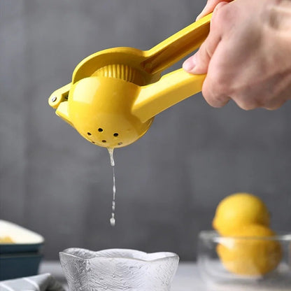 SapKraft Handjuicer – Aluminium Zitruspresse für Zitronen und Orangen | Brehn
