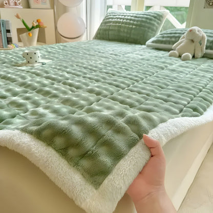 VelvetRest Bettwäsche - Wärmerer Winter Milchvelours Anti-Rutsch Matratzenbezug | Brehn