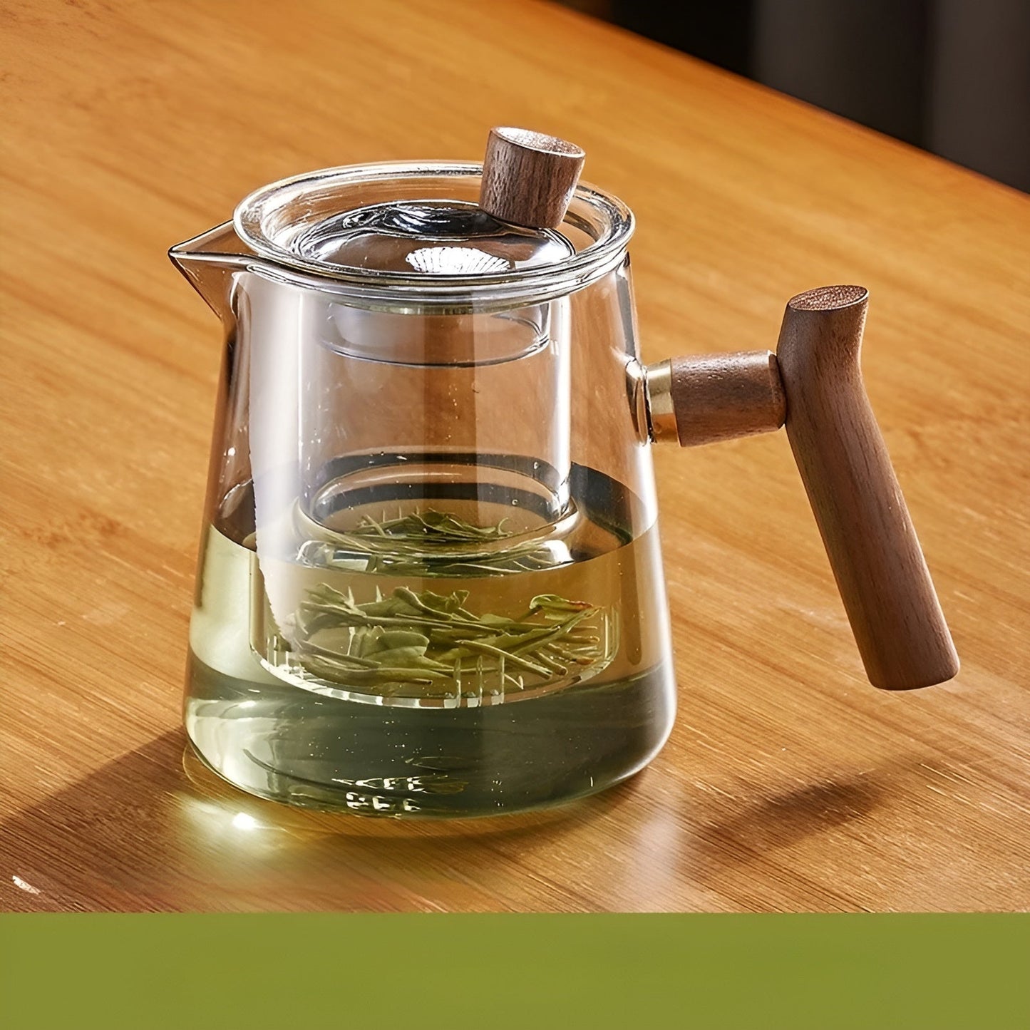 Teeglas mit Holzgriff – hitzebeständig und mit Teesieb | Ideal für Zuhause