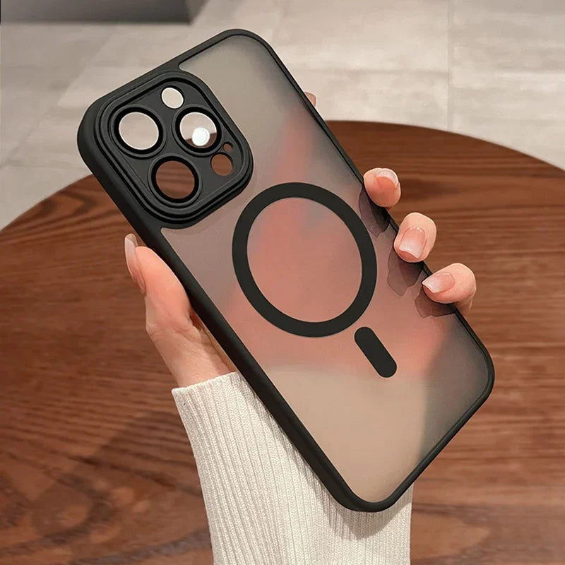 Matte Armor Magnethülle mit Stoßschutz und MagSafe-Unterstützung – 1+1 GRATIS