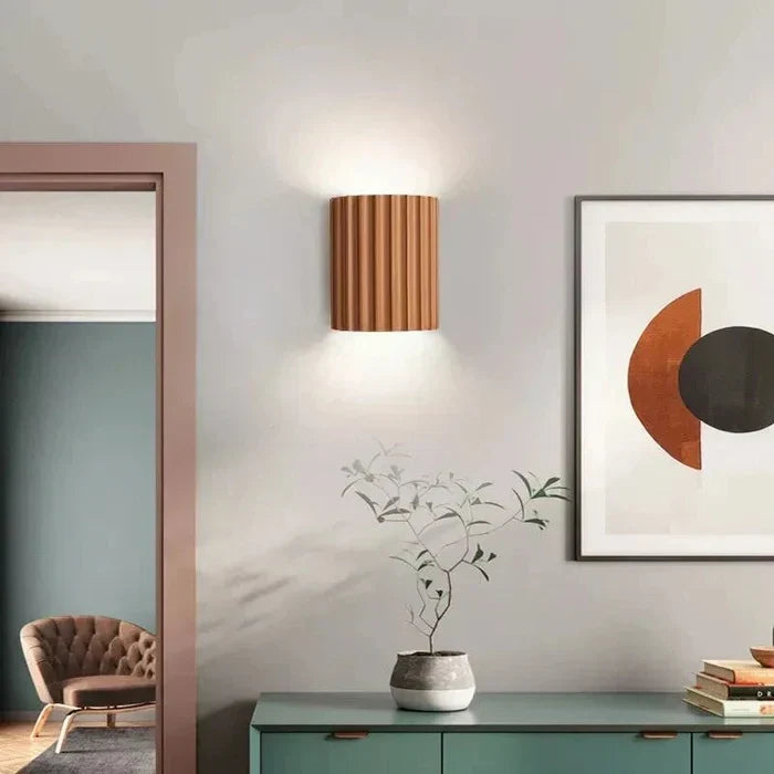 Brehn | Moderne Harzwandleuchte - ArtisticWave