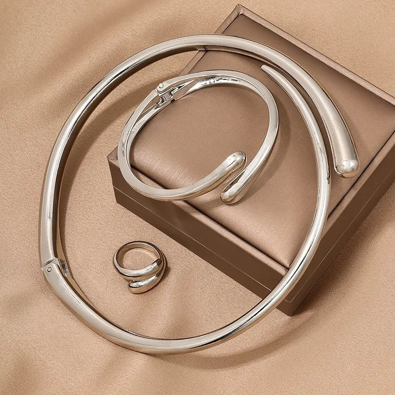 Brehn | Modernes Wickel-Choker-Halsband, Armband, Ring-Set