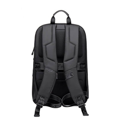 Wasserabweisender Mehrfachfach-Rucksack – Leicht für Outdoor- & Reisegebrauch | Brehn