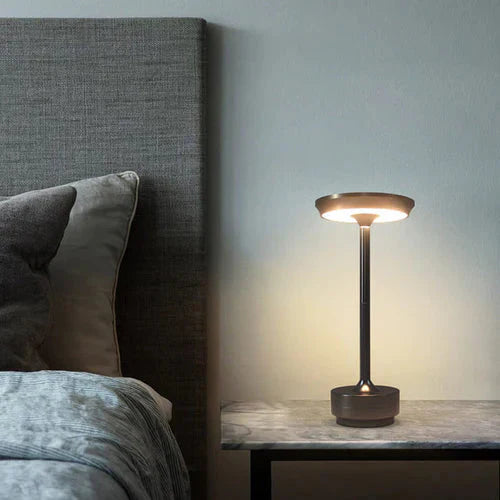 Kabellampe USB wiederaufladbare Designer Tischlampe - GlowBeam | Brehn