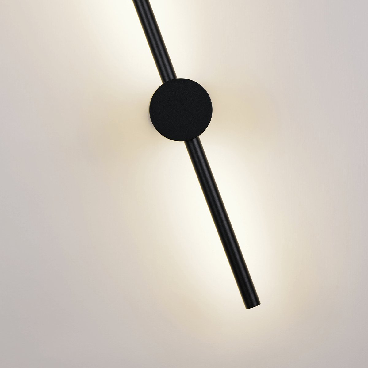 Nordic Light Stick – Minimalistische Eleganz mit vielseitiger Beleuchtung | Brehn