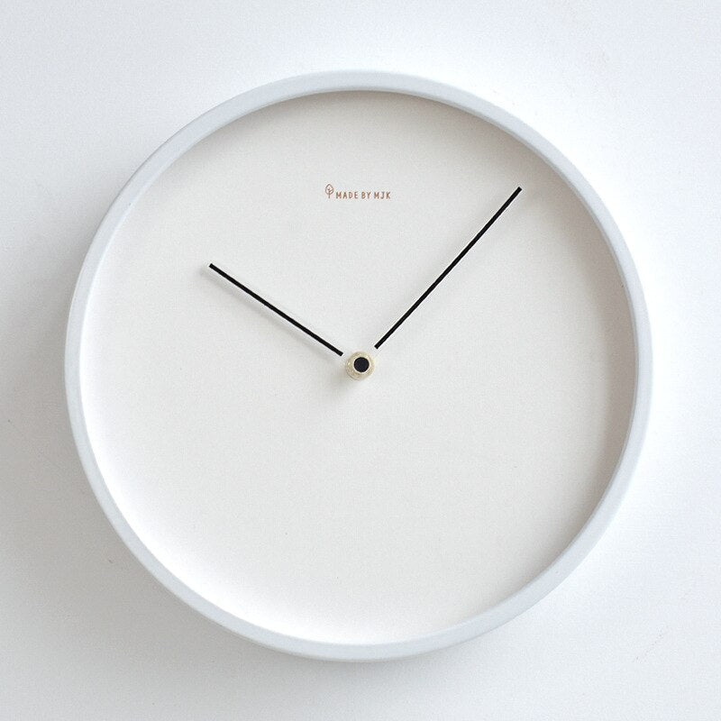 Brehn | Minimalistische skandinavische Wanduhr - Skara