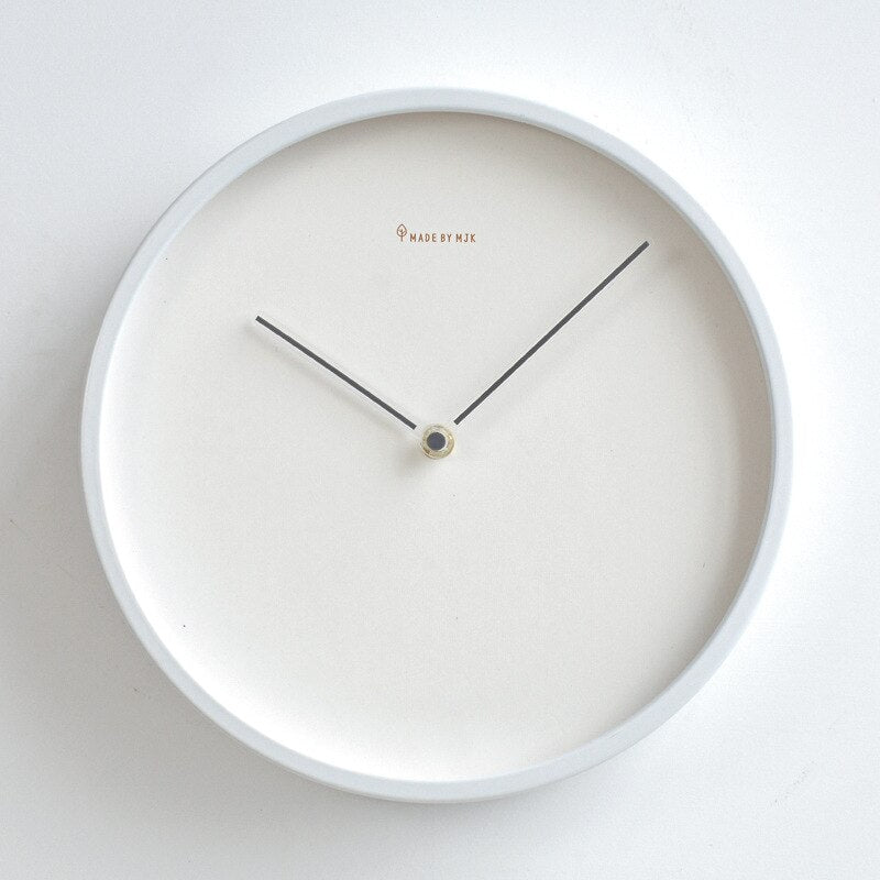 Brehn | Minimalistische skandinavische Wanduhr - Skara