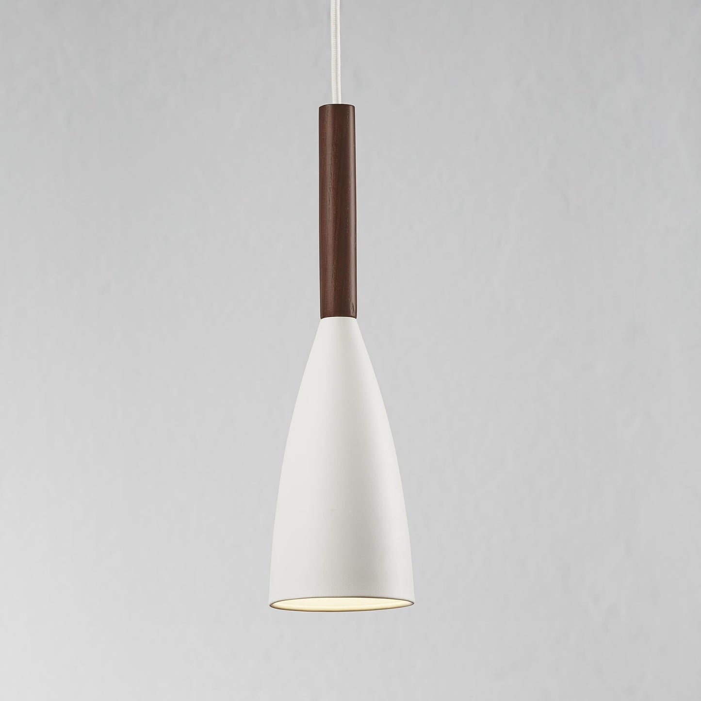 Nori Pendelleuchte – Schlankes, modernes Design