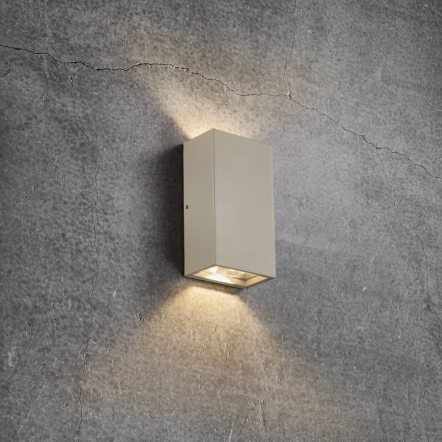 Cyrus LED-Wandleuchte Dimmae