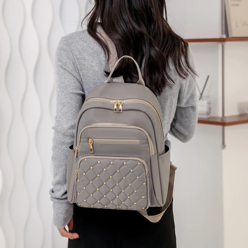 Leichter wasserabweisender Nylon-Rucksack für Frauen – Reisen & Schule | Brehn
