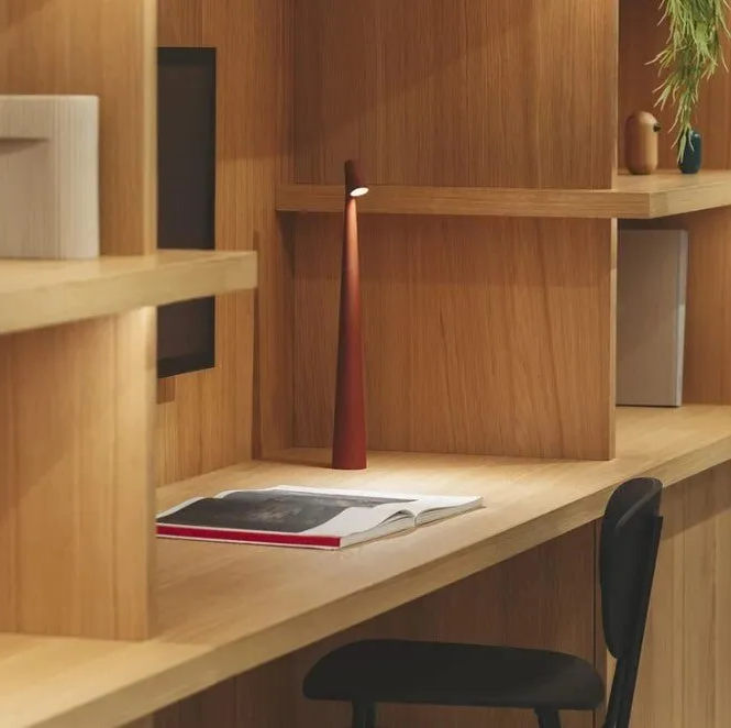 Brehn | Edle Nachttischlampe im kreativen Design – dekorative Tisch- und Schlafzimmer-Stimmungsleuchte