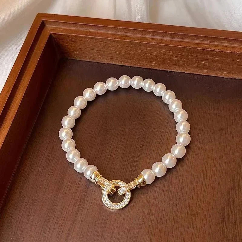 Brehn | Perlen-Diamant-betont Kreis Anhängerarmband und Halskette