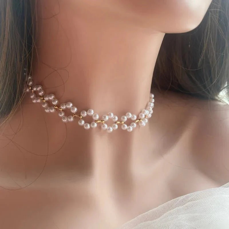 Brehn | Perlen Blumen Gänseblümchen Choker Halskette