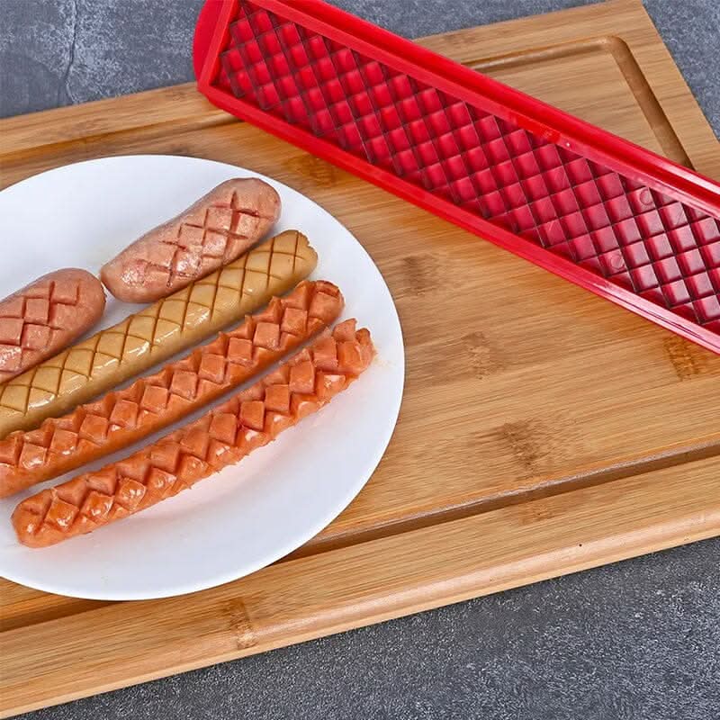 Hot-Dog-Schneider – Kreuzschlitze für gleichmäßiges Garen