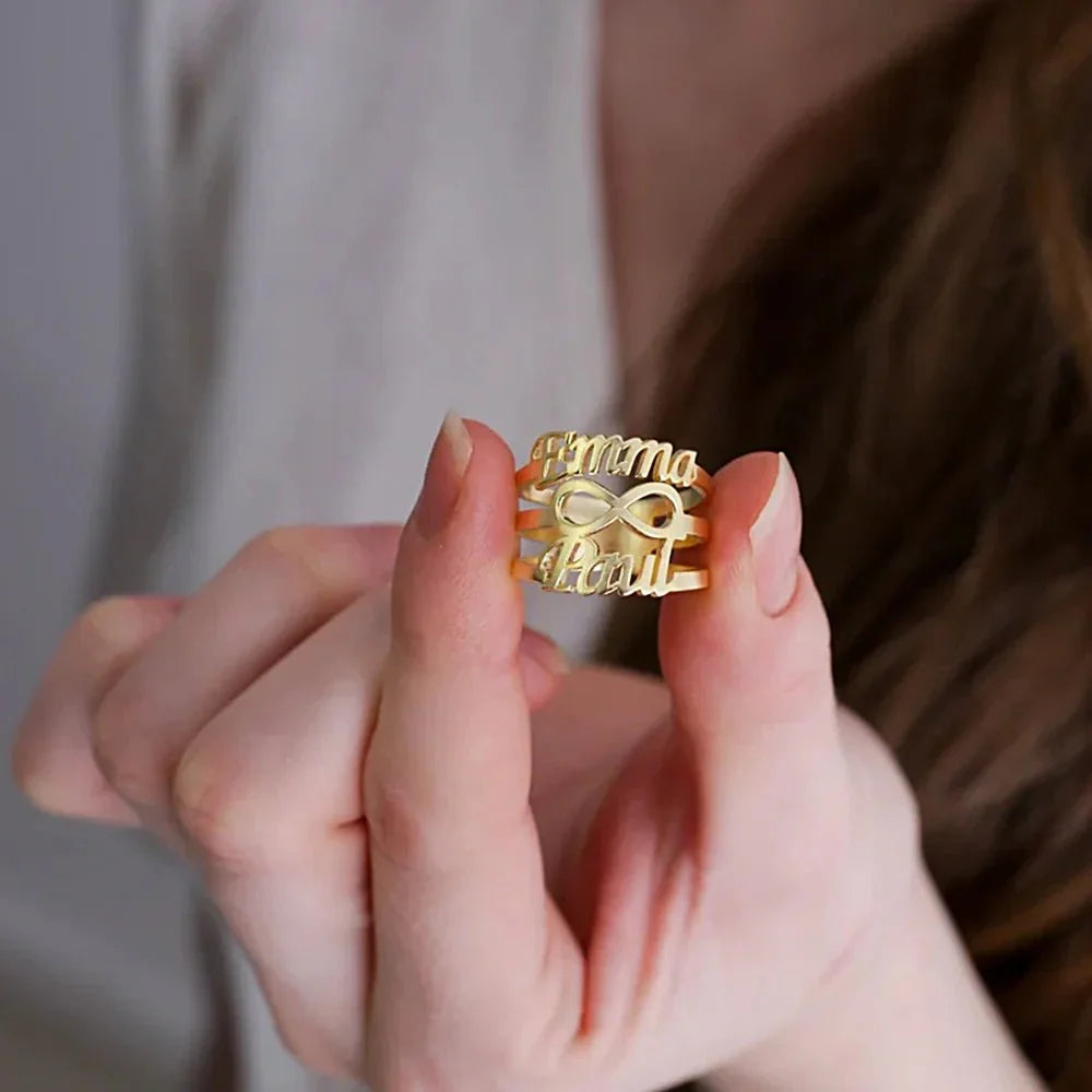Brehn | Personalisierter doppelt Namens-Infinity-Ring