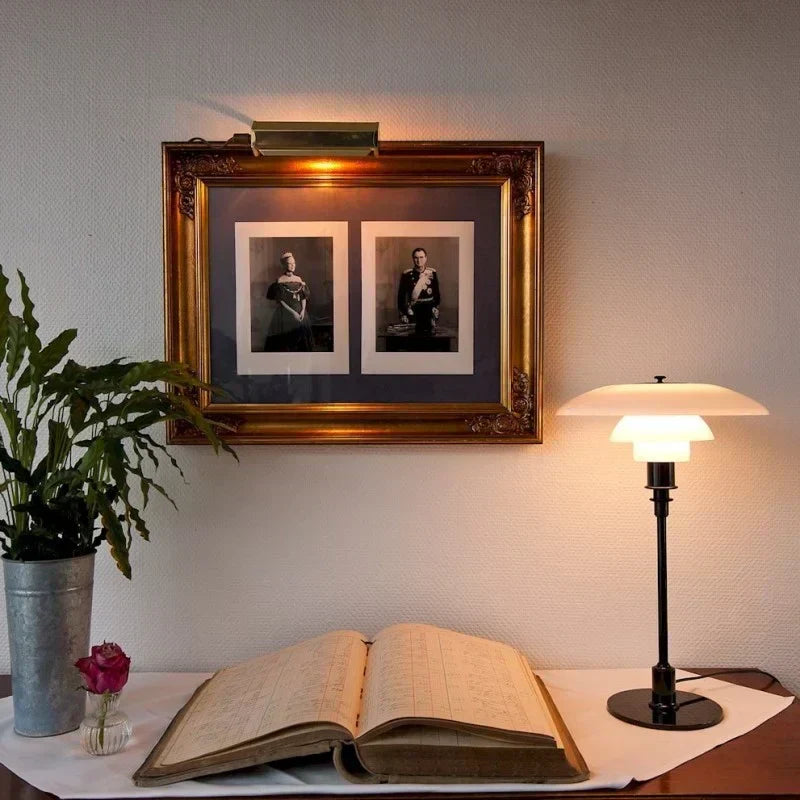 Brehn | FusionLampe - Modernes Tischlicht mit elegantem Aufbau