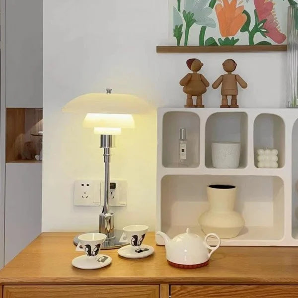 Brehn | FusionLampe - Modernes Tischlicht mit elegantem Aufbau