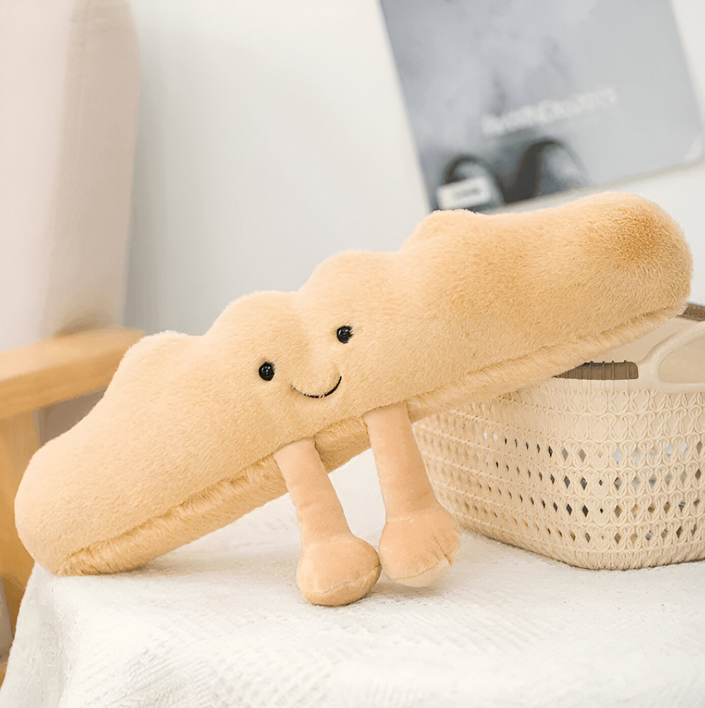 Plüschbrezel – Weiches Kuschelkissen im Frühstücksdesign | Brehn