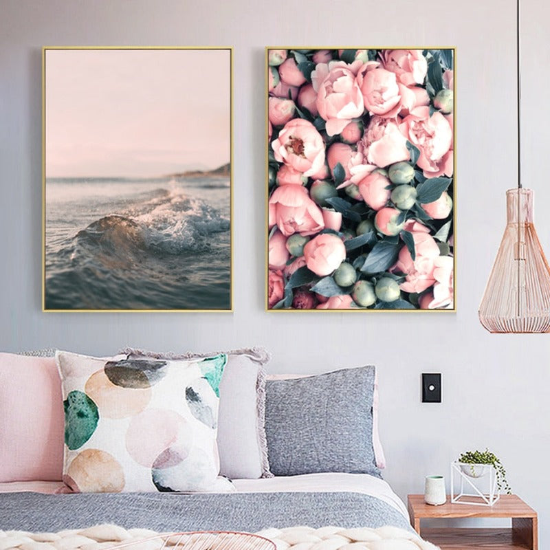 Modernes romantisches Leinwandbild mit rosa Pfingstrosen und Flamingos