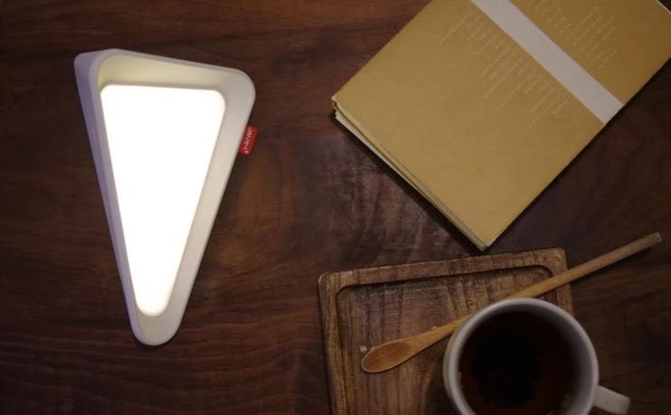 Pyramid - LED Flip Lampe | Brehn
