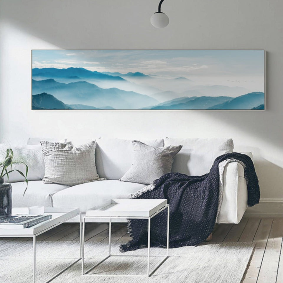 Skandinavische neblige Berglandschaft - Leinwandbild