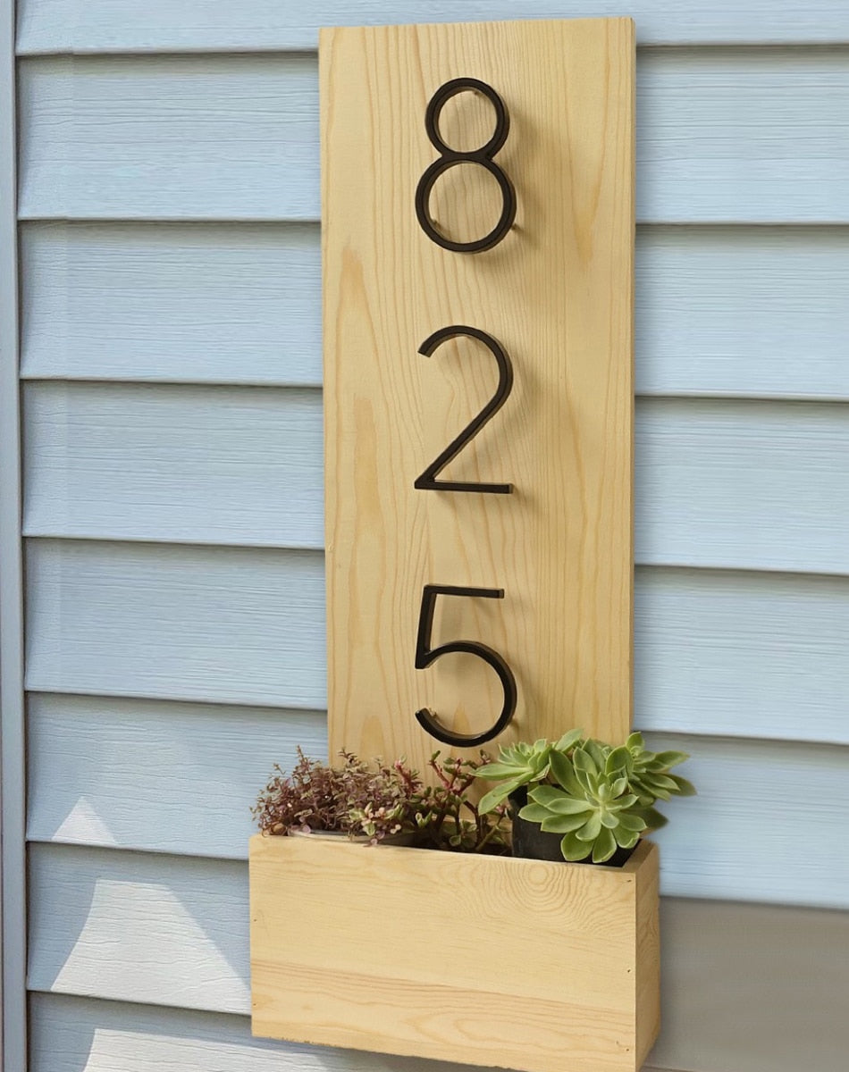 BowLift | Modern house number