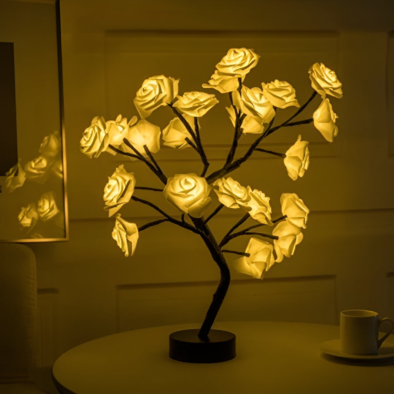 Beleuchteter Rosenbaum - LumiRose | Brehn