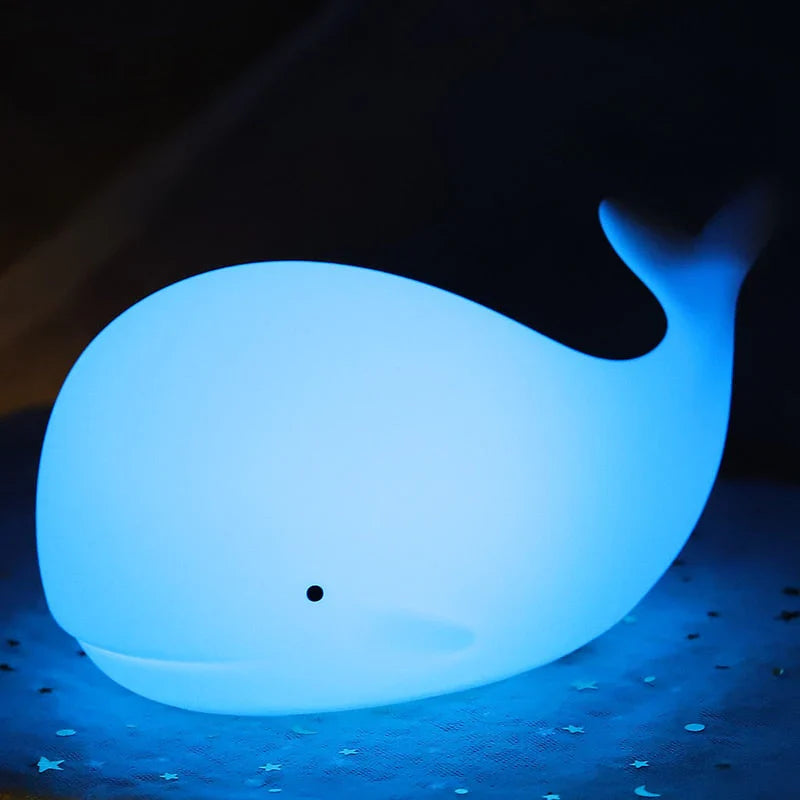 Hübsche Wal Nachtlampe mit Farbwechsel - GlowWhale | Brehn