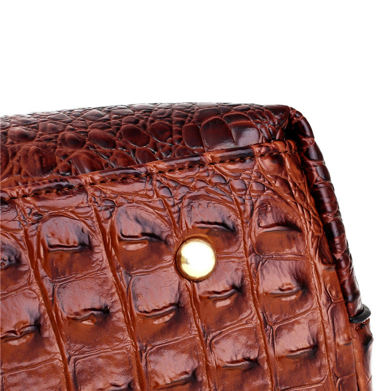Krokodilledertasche – mit handgefertigten Details