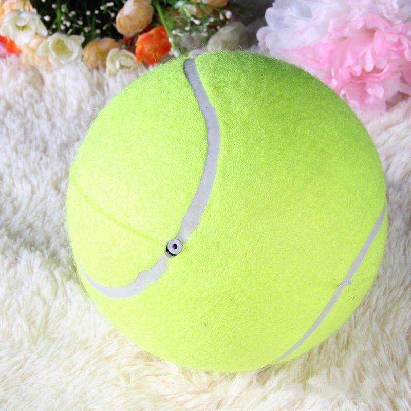 Der Riesen-Tennisball | Brehn