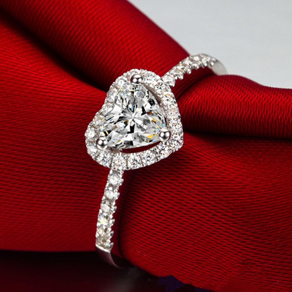 Versilberter Kristall Liebe Herzförmiger Ring | Brehn