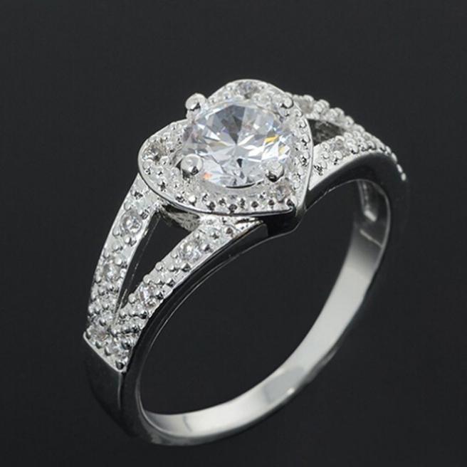Sterling Silver Crystal Heart Ring | Brehn