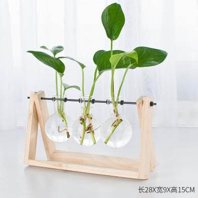 Dekorative Holzvase mit HolztaBrehnett | Brehn