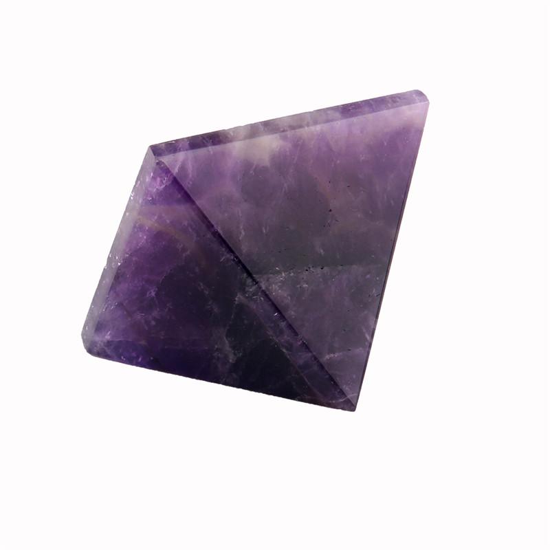 Pyramid Chakra Heilung Reiki Kristall | Brehn